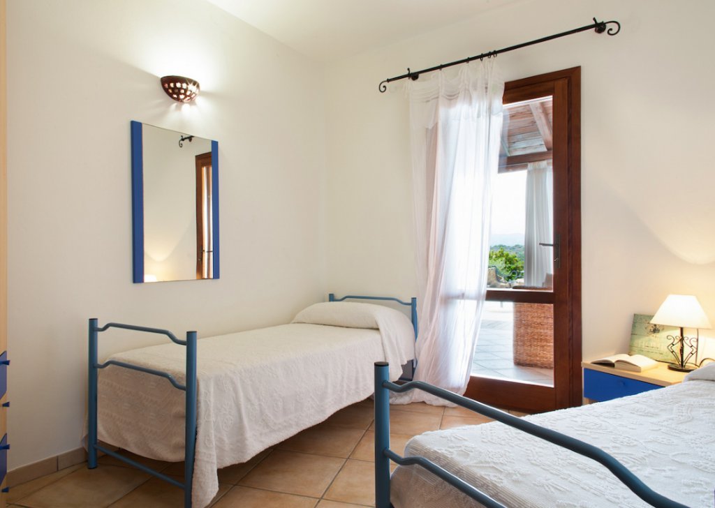 CASE VACANZA VILLE in affitto  250 m² ottime condizioni, San Teodoro, località Capo Coda Cavallo