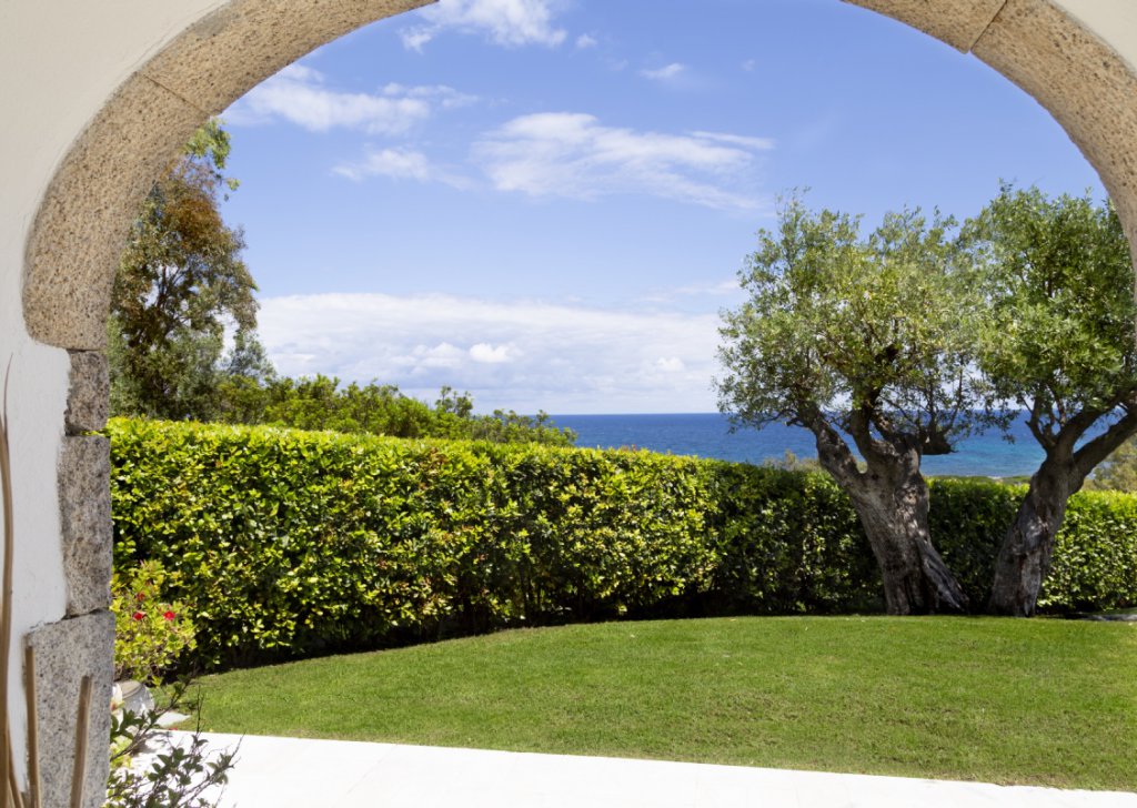 Villa in affitto  450 m² ottime condizioni, San Teodoro, località Capo Coda Cavallo