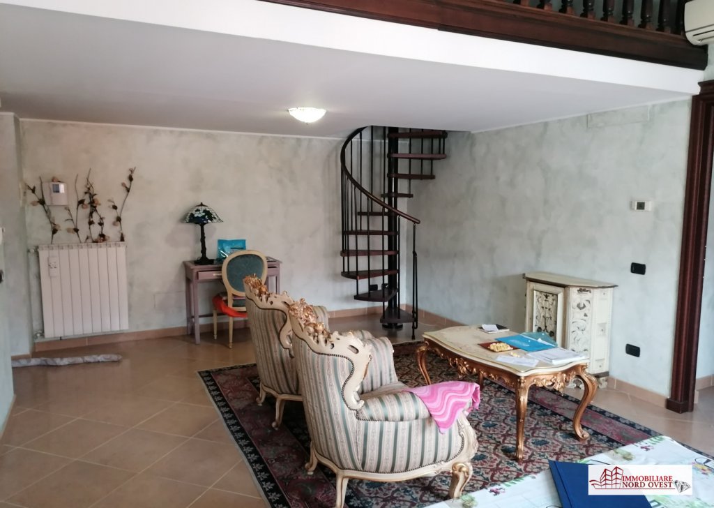 Appartamento bilocale in vendita  via Santa Maria 10, Bareggio