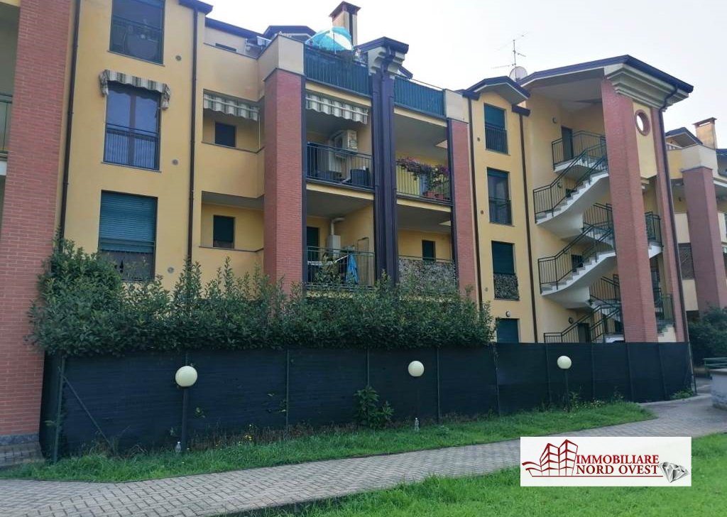Vendita Appartamento Sedriano - Bilocale con terrazzino a Sedriano Località Sedriano