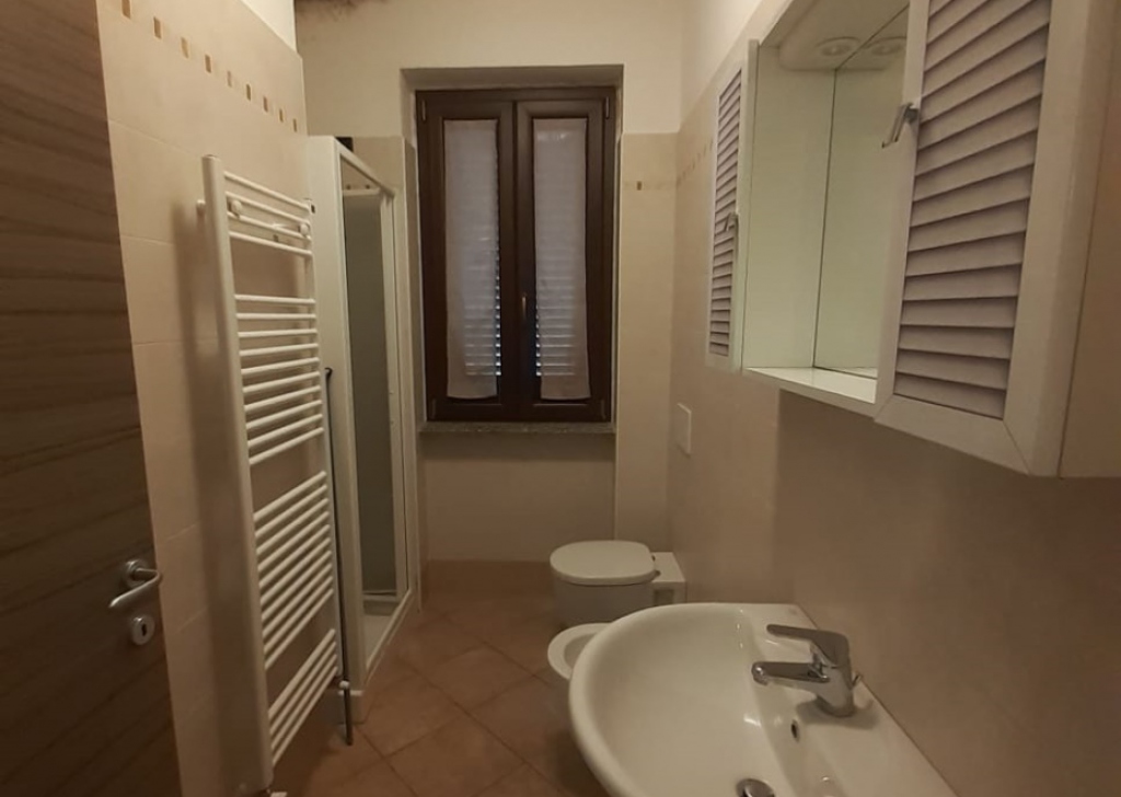 Appartamento bilocale in vendita  via Monte Nero 3, Magenta, località Pontevecchio